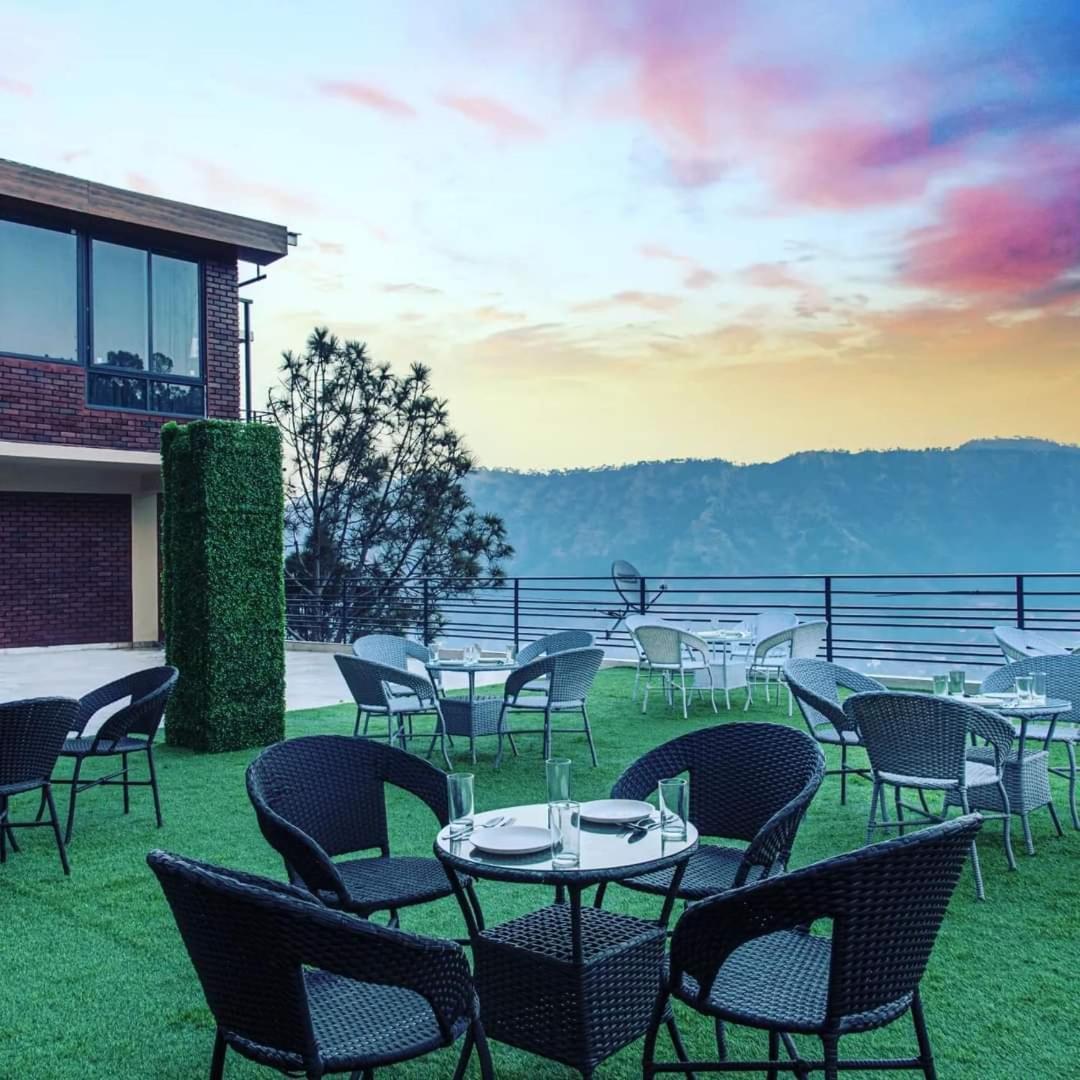 Ferienwohnung Host Jatin Mountain Crest Kasauli 7Oi827O7O3 Exterior foto